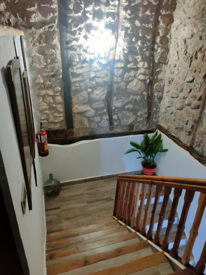 VTAR M-Elidio Hostal Pontones  Exterior foto