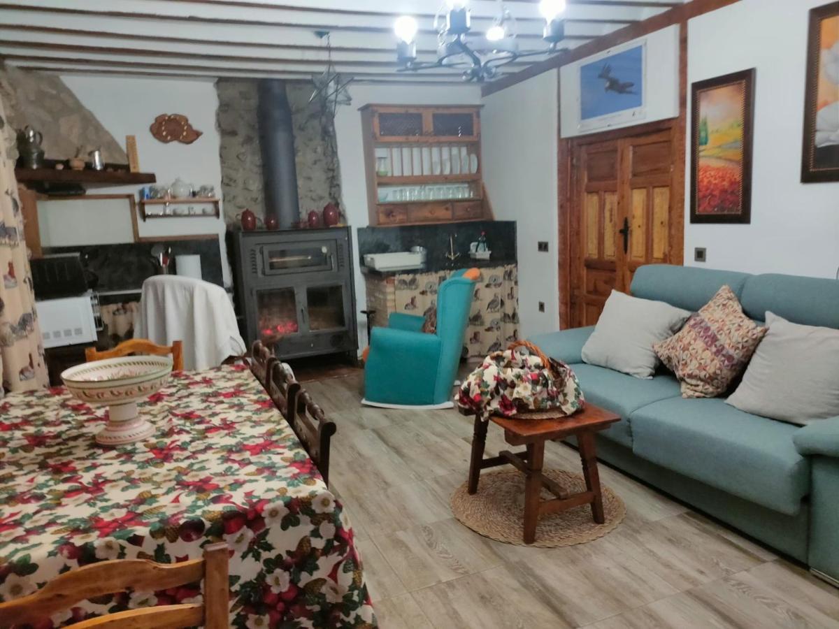 VTAR M-Elidio Hostal Pontones  Exterior foto